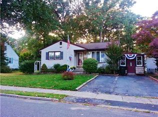 205 Auth Ave, Iselin, NJ 08830