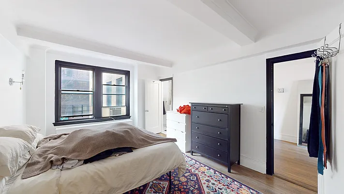 Rented by Oxford Property Group | media 6