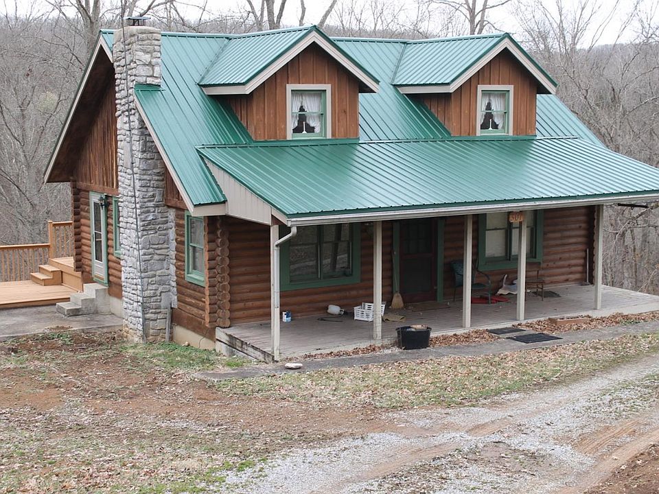 2nd image of 301 Hidden Hills Rd
