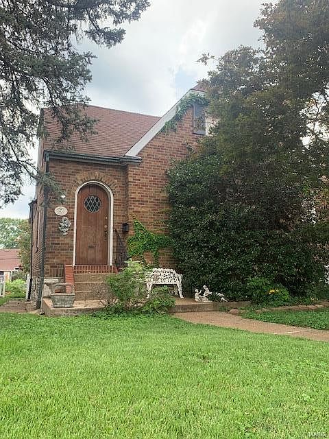 1st image of 6419 Woodbine Ct