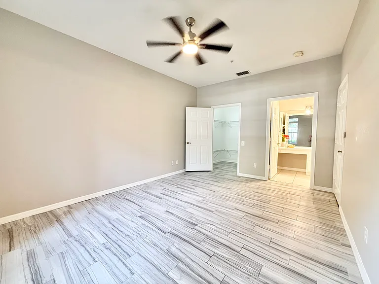 7123 Yacht Basin Ave #315 — Photo 19