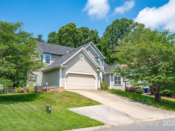 131 Stone Ridge Ln, Mooresville, NC 28117