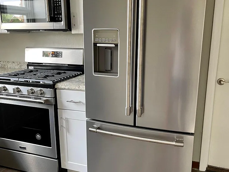 1088 Norwood St #1/2 — Photo 7