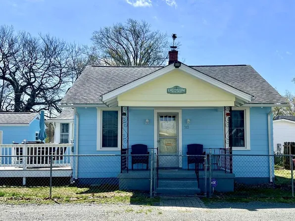 312 Vernon St, Colonial Beach, VA 22443