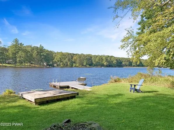 111 Lake Shore Rd, Shohola, PA 18458