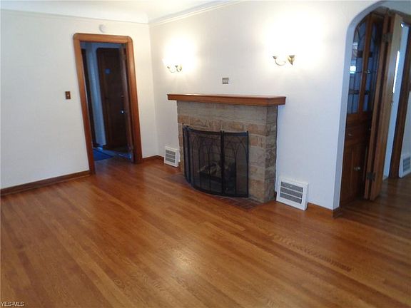 2nd image of 14606 Mitchell Ave