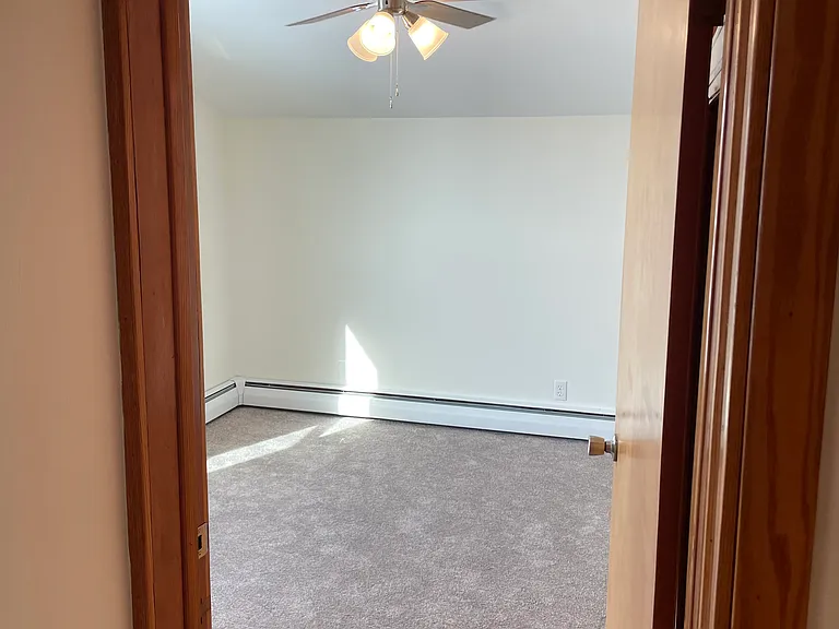 128 Main St — Photo 15