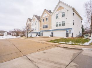 1115 SE Village View Ln, Ankeny, IA 50021