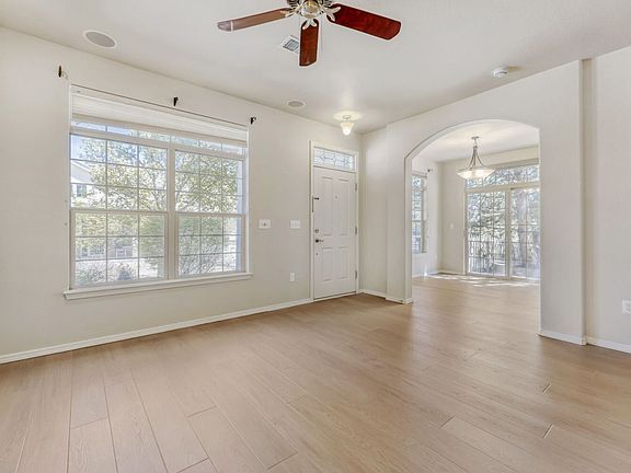 4th image of 9203 W 107th Pl