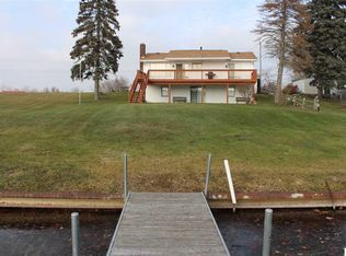 359 Meadow Ln, Brooklyn, MI 49230