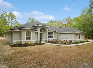 3700 W Cogwood Cir, Beverly Hills, FL 34465