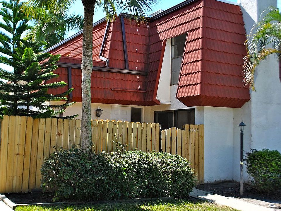 1st image of 10845 Meadow Lark Cove Dr
