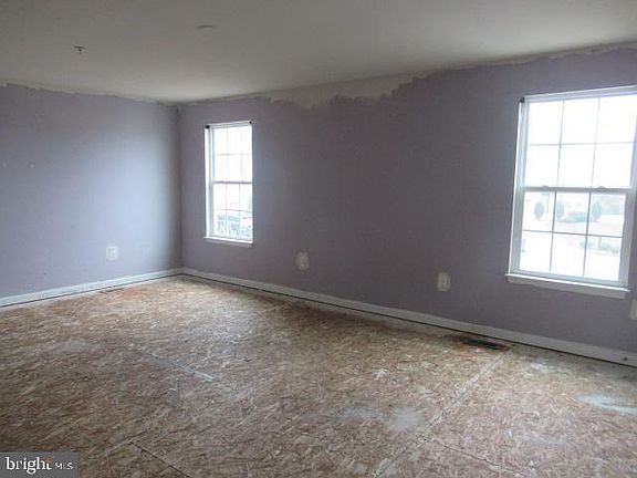 4th image of 11718 Kingsmill Ct