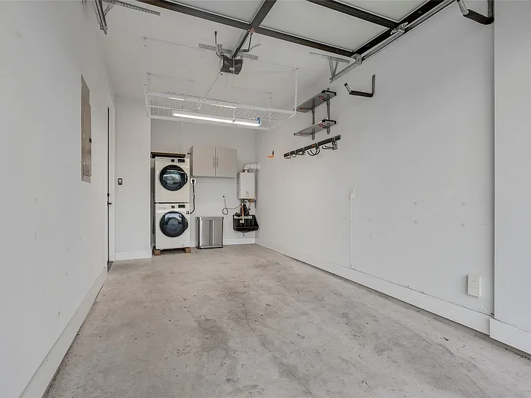 1208 Walnut Ave #2 — Photo 26