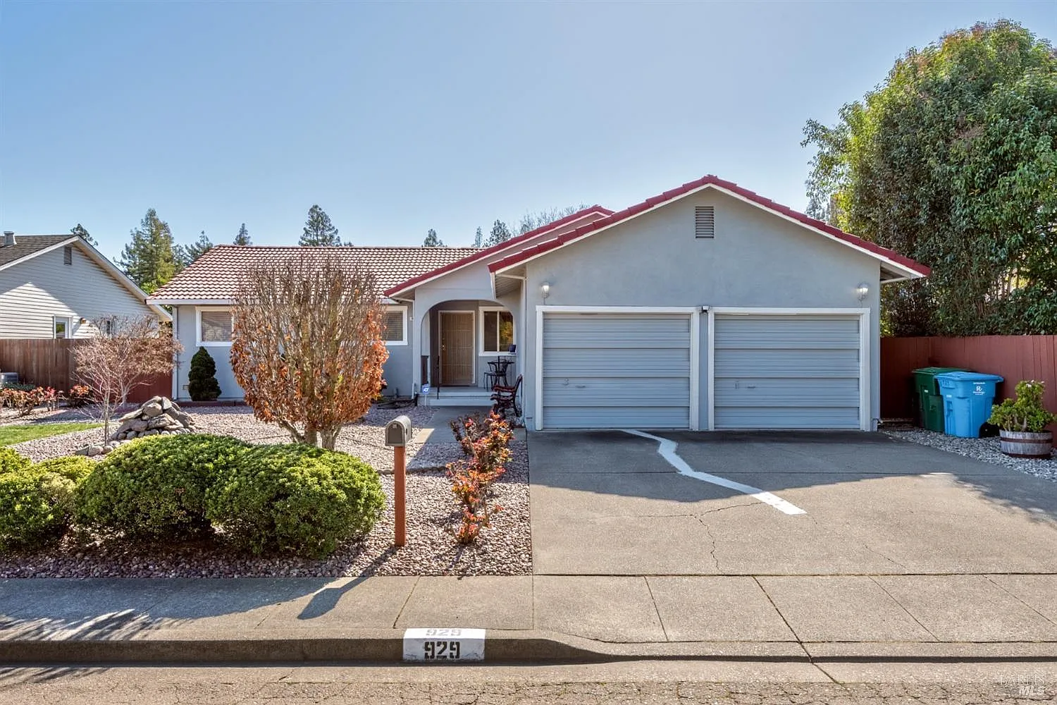 929 San Francisco Way photo 1