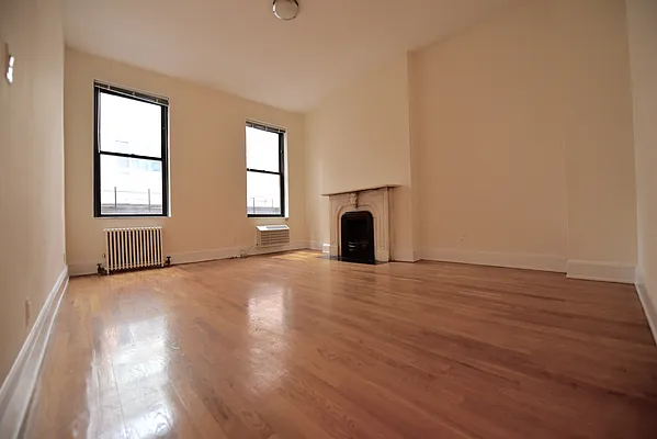 Rented by Nolita Group | media 8