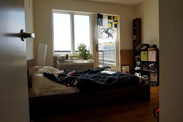 Rented by EXR | media 30