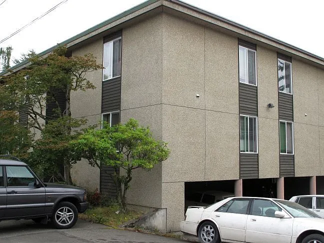 Birchwood Apartments — Photo 20