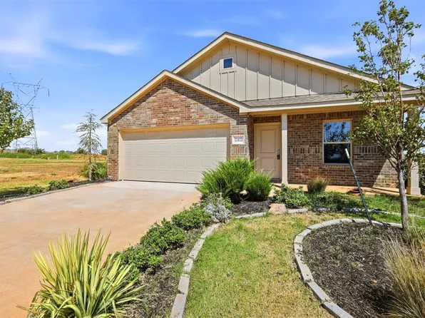 11413 SW 40th St, Mustang, OK 73064