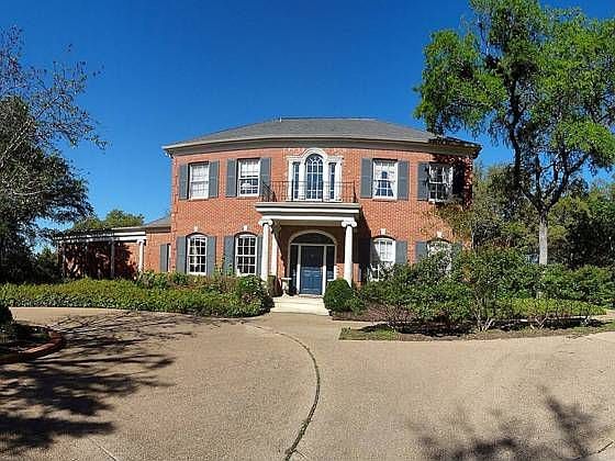 1st image of 1620 Estates Dr