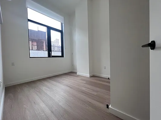 Rented by MLB ESTATES LLC | media 38