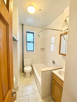 Rented by Crosstown Apartments NYC | media 2
