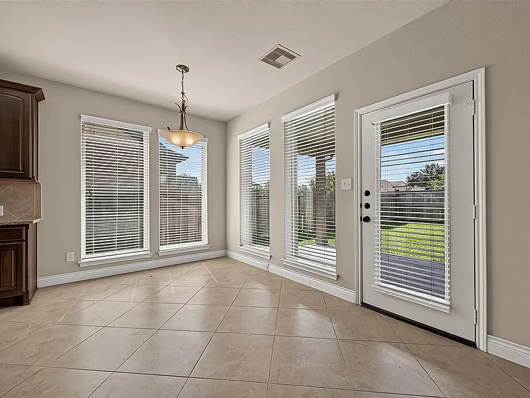 27119 Naples Run Ln — Photo 17