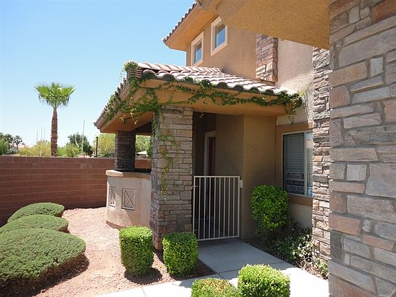 2nd image of 10432 Tuscany Rose Ct