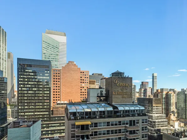 138 East 50th Street image 6 of 11