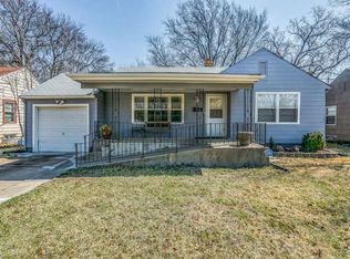 1008 N Parkwood Ln, Wichita, KS 67208