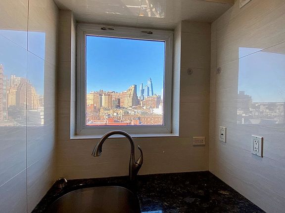 5th image of 15 Charles St APT 12F
