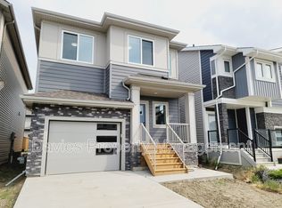 174th St SW #915, Edmonton, AB T6W2A7