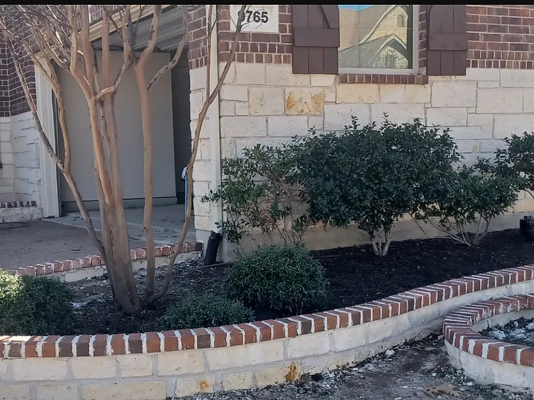 9765 Atlantic Ln — Photo 3