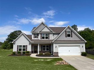 109 Huntington Manor Ct, Cornelia, GA 30531