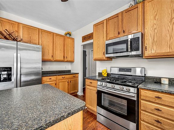 4th image of 5247 Otten Rd