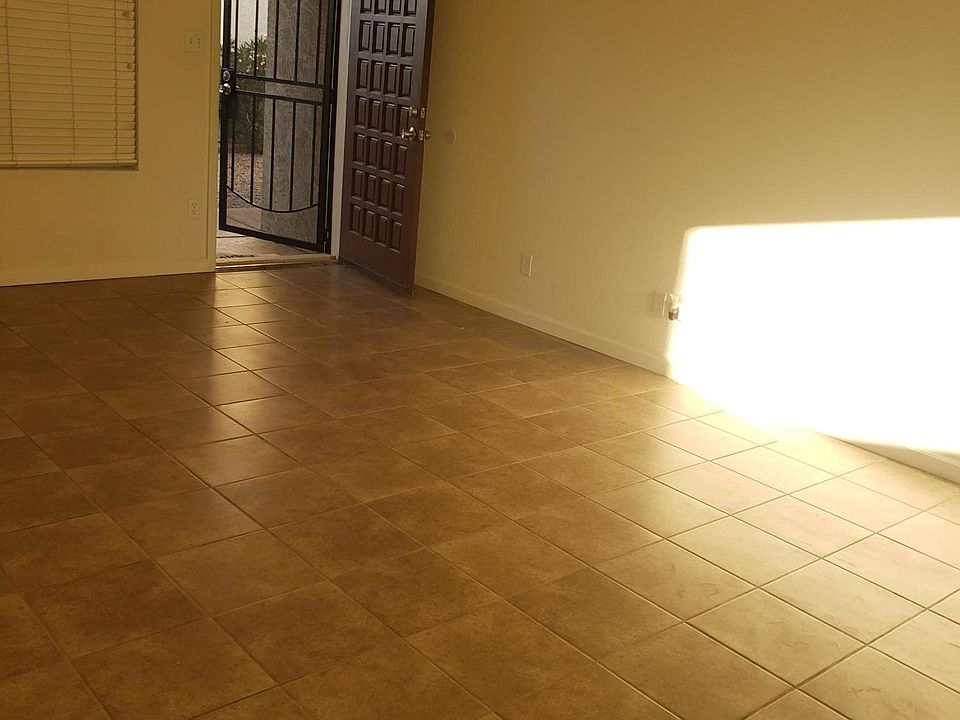 1st image of 17228 N 16th Dr APT 1