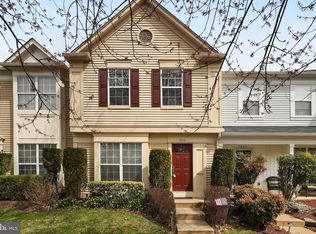 7933 Rebel Walk Dr, Manassas, VA 20109