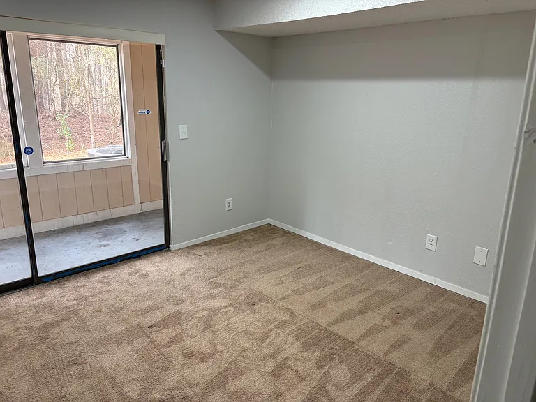 221 Seasons Pkwy #221 — Photo 17