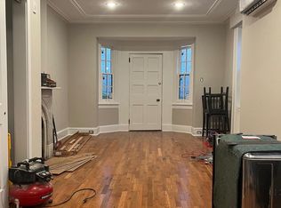 1015 Clinton St #2R, Philadelphia, PA 19107