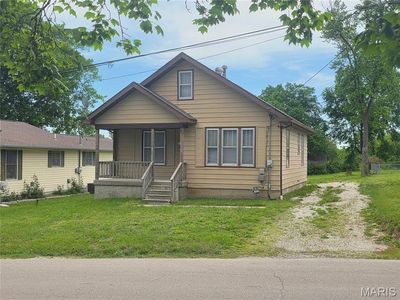 1240 Market St, Sainte Genevieve, MO, 63670