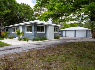 989 S Tuttle Ave, Sarasota, FL 34237