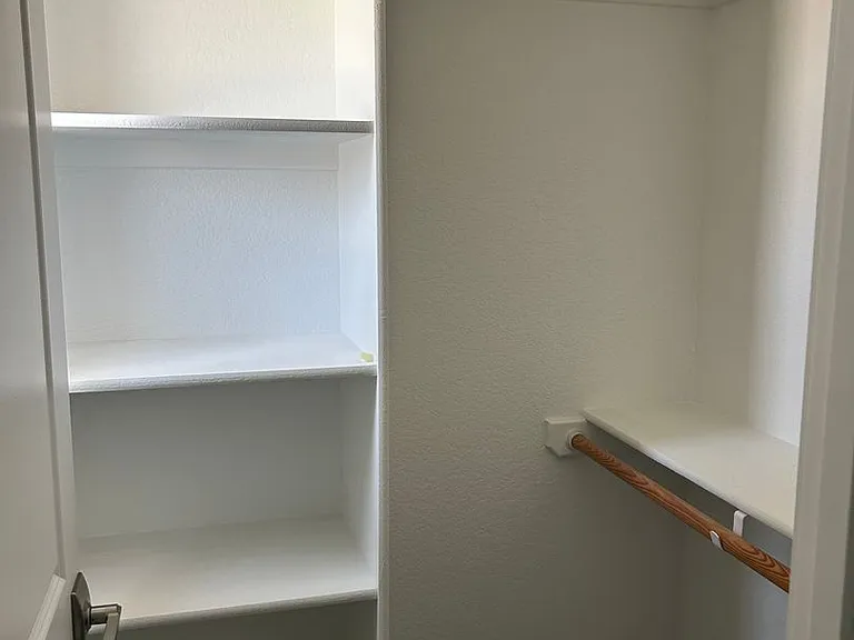 3527 S Ostrich Dr — Photo 5