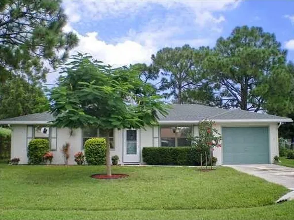 2241 SE Shipping Road SE, Port St Lucie, FL 34952