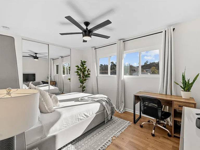 7404 Margerum Ave — Photo 4