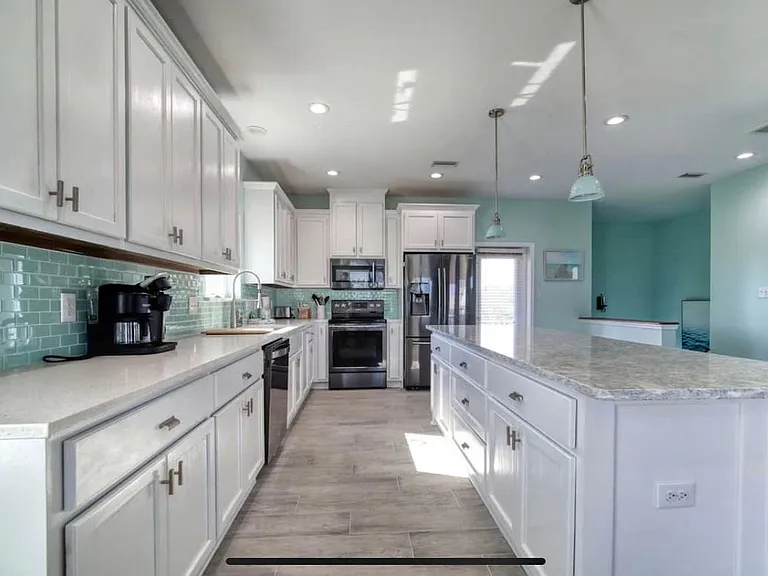 424 W 2nd Ave — Photo 6