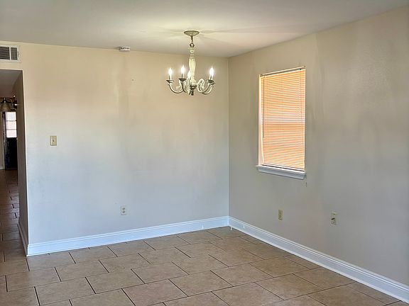 front room/ dinning, living