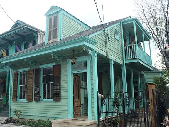 2nd image of 1217 Kerlerec St