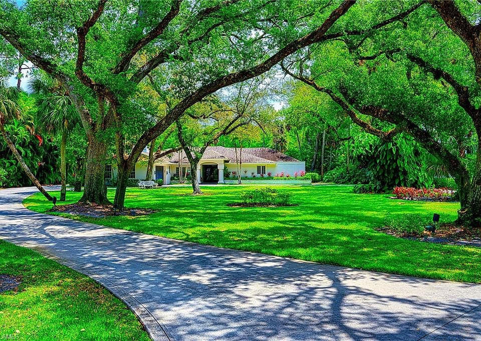 1st image of 2760 70th ST SW