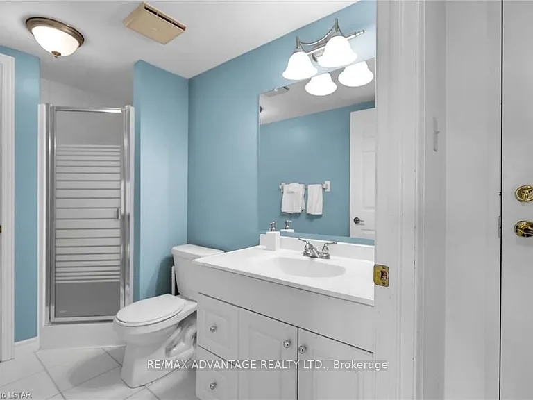 1510 Richmond St #405 — Photo 25
