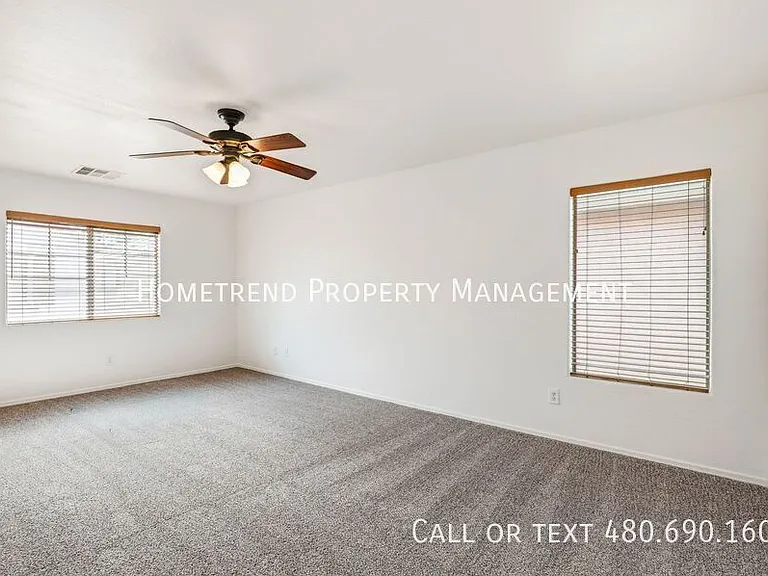 3855 E Santa Fe Ln — Photo 9
